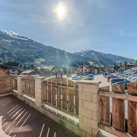 Directly On The Slope Jochberg